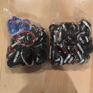I love kickboxing rubber bracelets